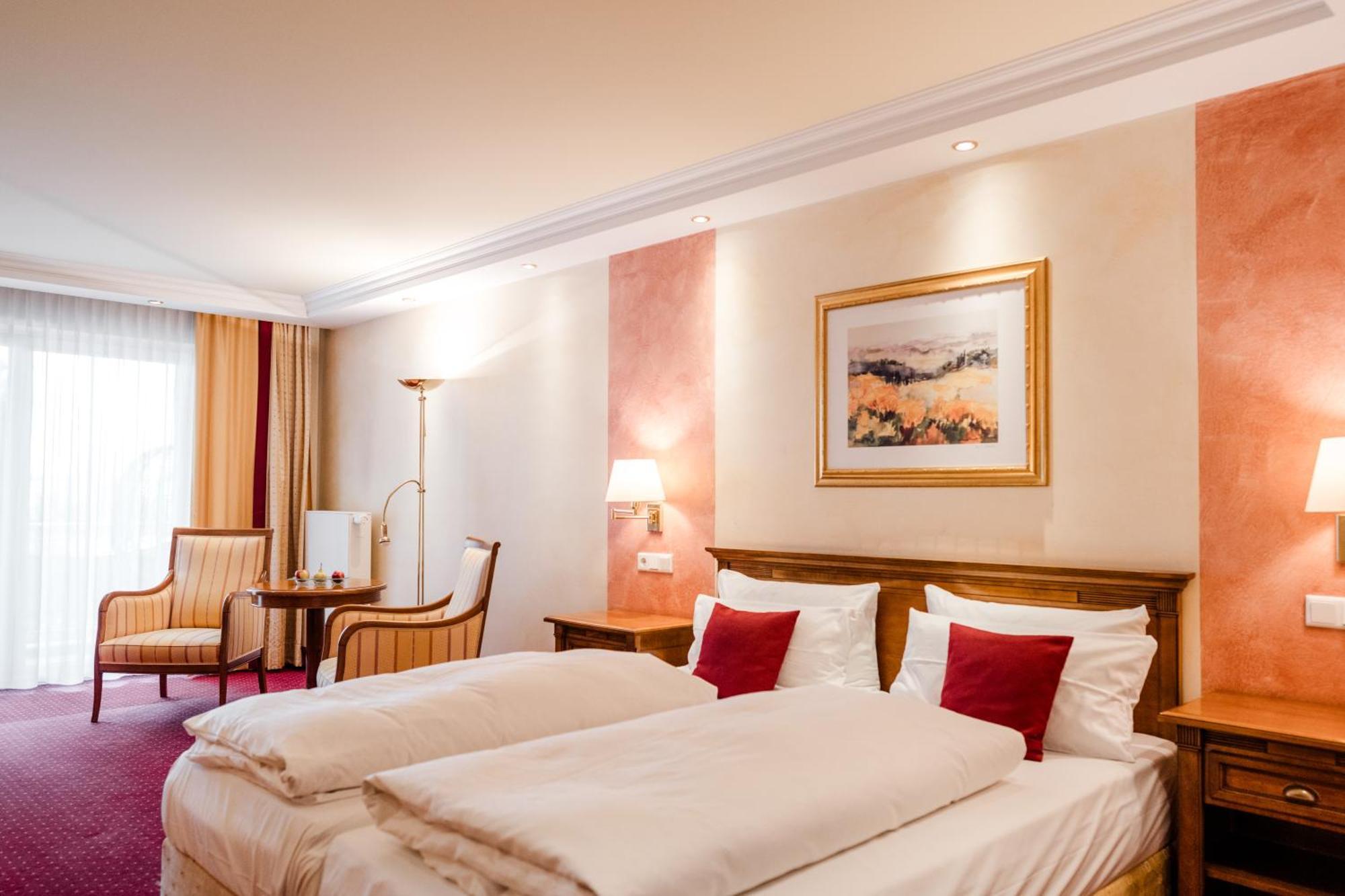 Hotel Antoniushof Ruhstorf an der Rott Dış mekan fotoğraf